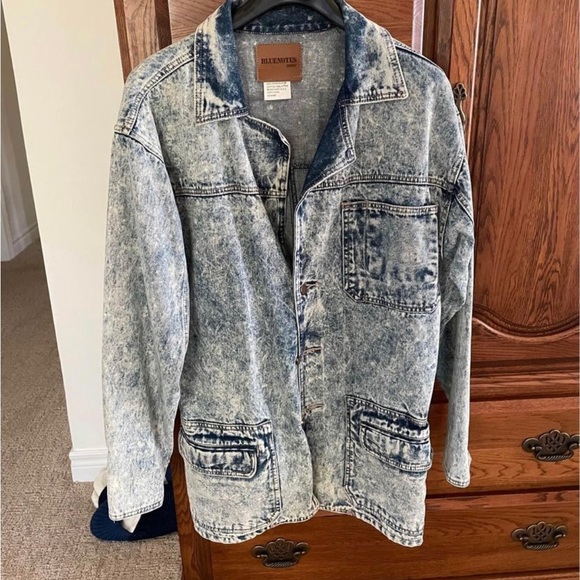 Vintage jean jacket - Picture 1 of 3